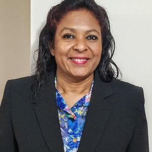 Meet your Posher, Molly